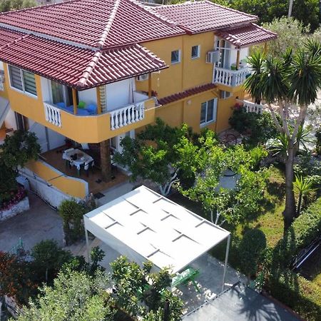 Golden Villa Ksamil Exterior photo