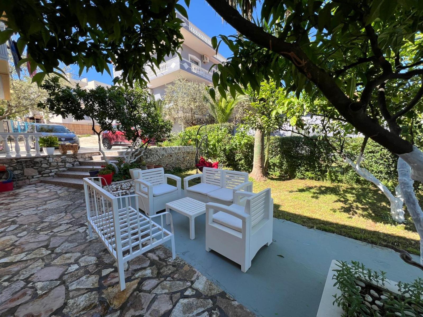 Golden Villa Ksamil Exterior photo