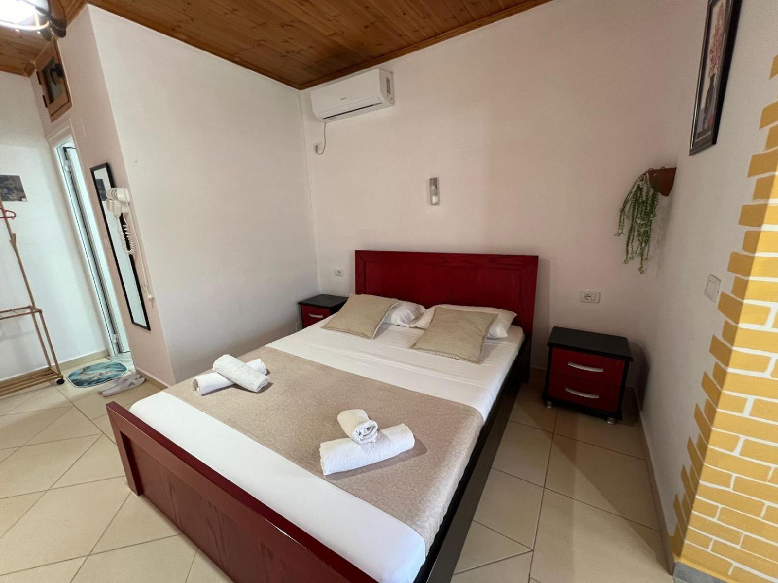 Golden Villa Ksamil Exterior photo