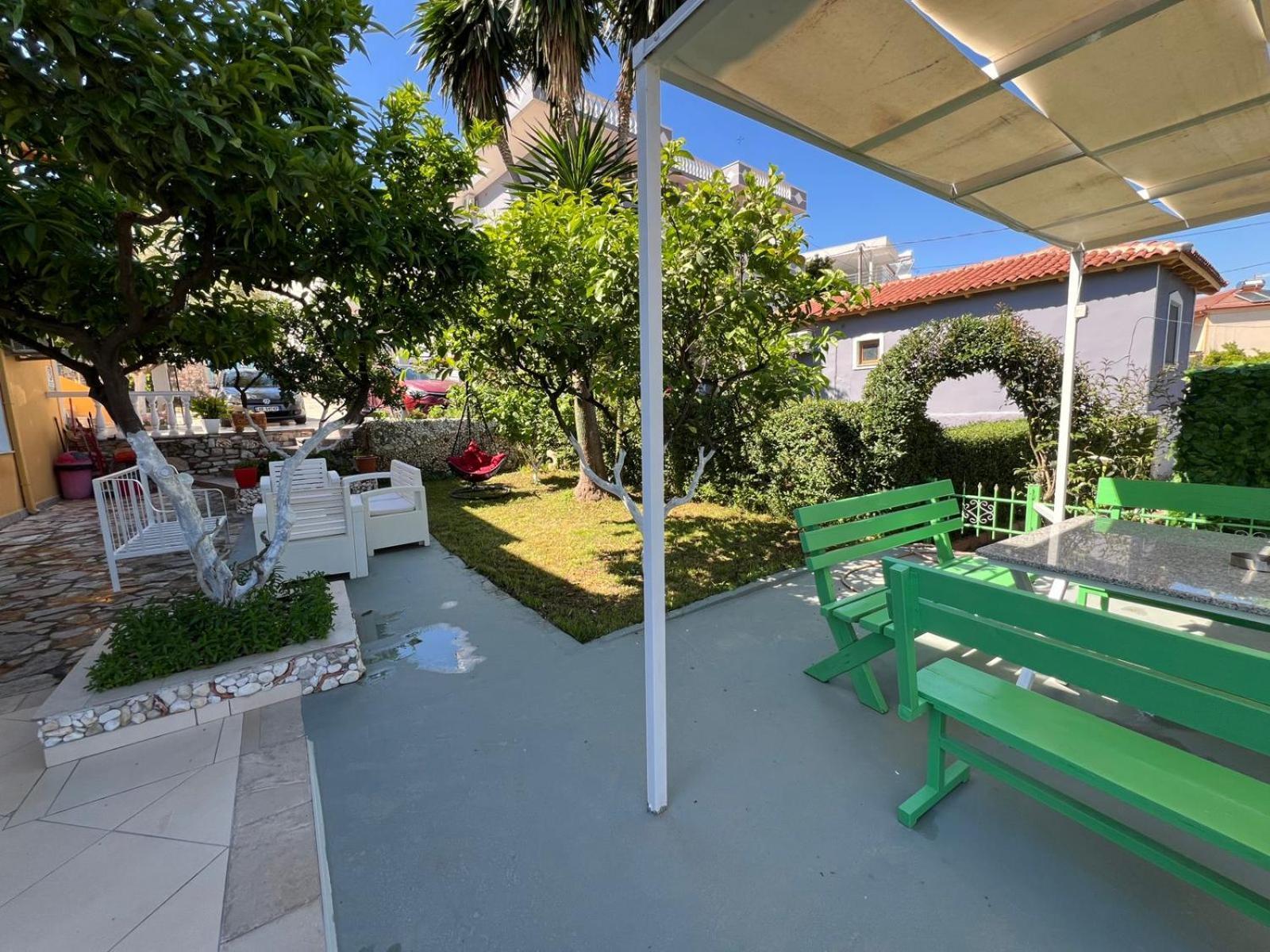 Golden Villa Ksamil Exterior photo