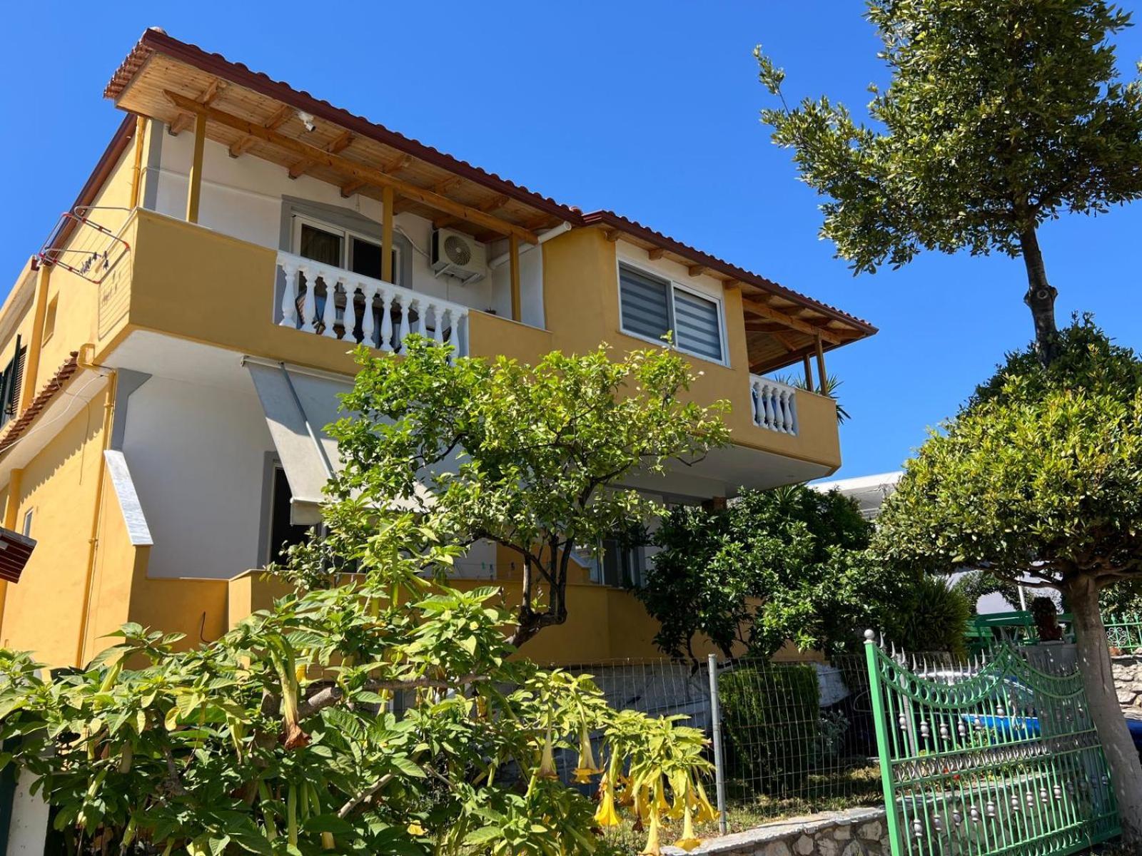 Golden Villa Ksamil Exterior photo