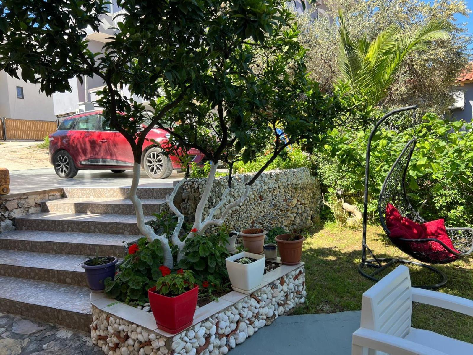 Golden Villa Ksamil Exterior photo